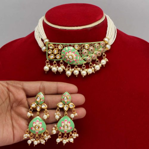 Rama Green Color Kundan Meenakari Necklace Set
